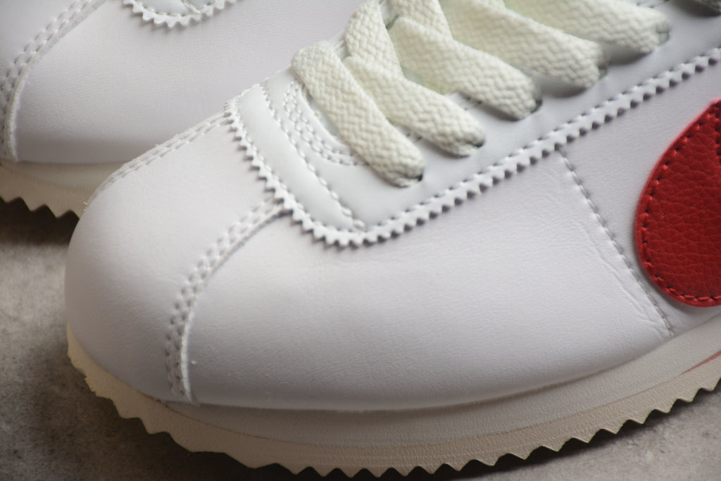 Cortez – Blanco / Granate