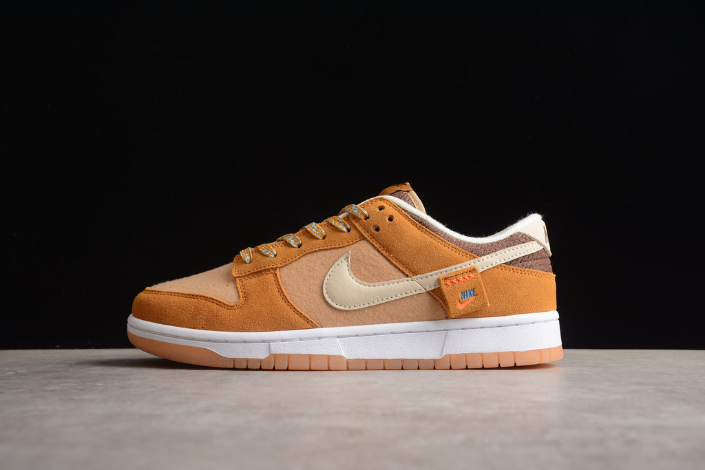 Dunk SB – Naranja / Salmón
