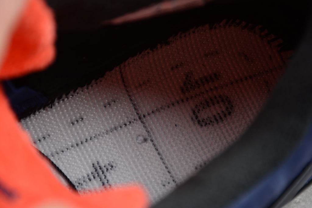 Air Jordan 4 – Azul Oscuro