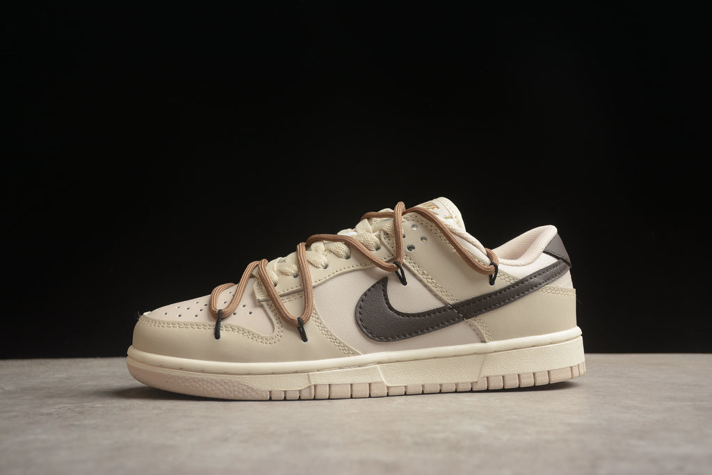 Dunk SB – Beigie / Negro