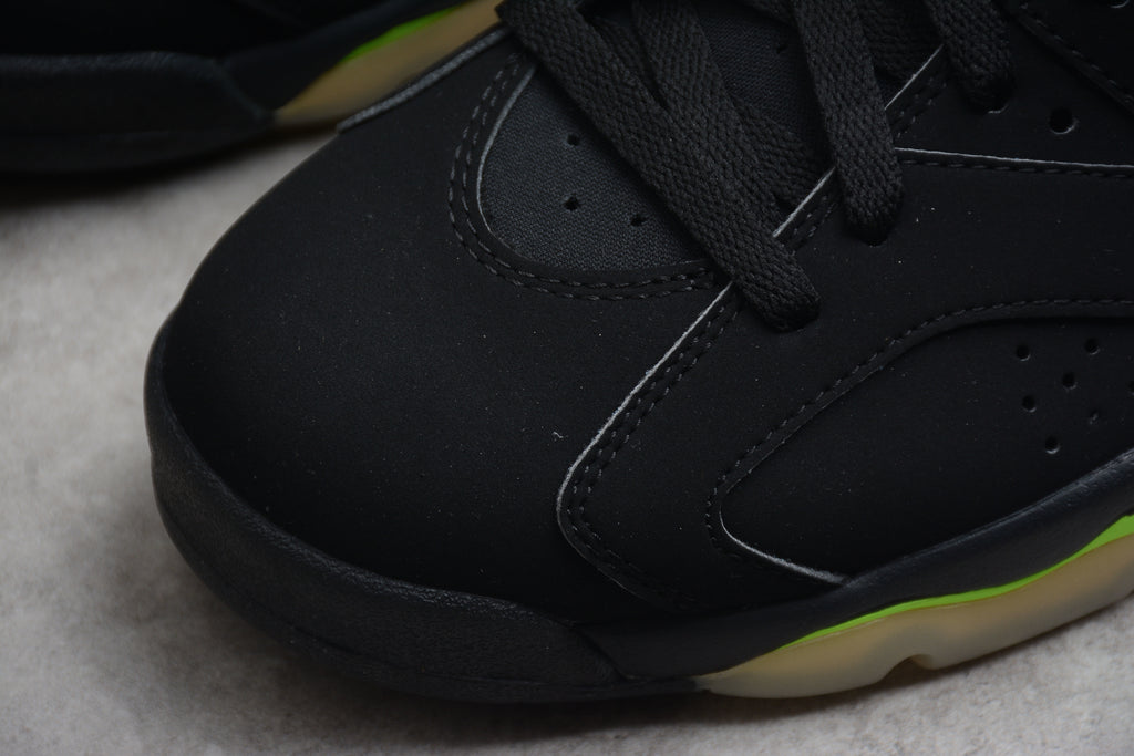 Air Jordan 6 – Negro Fluorescente