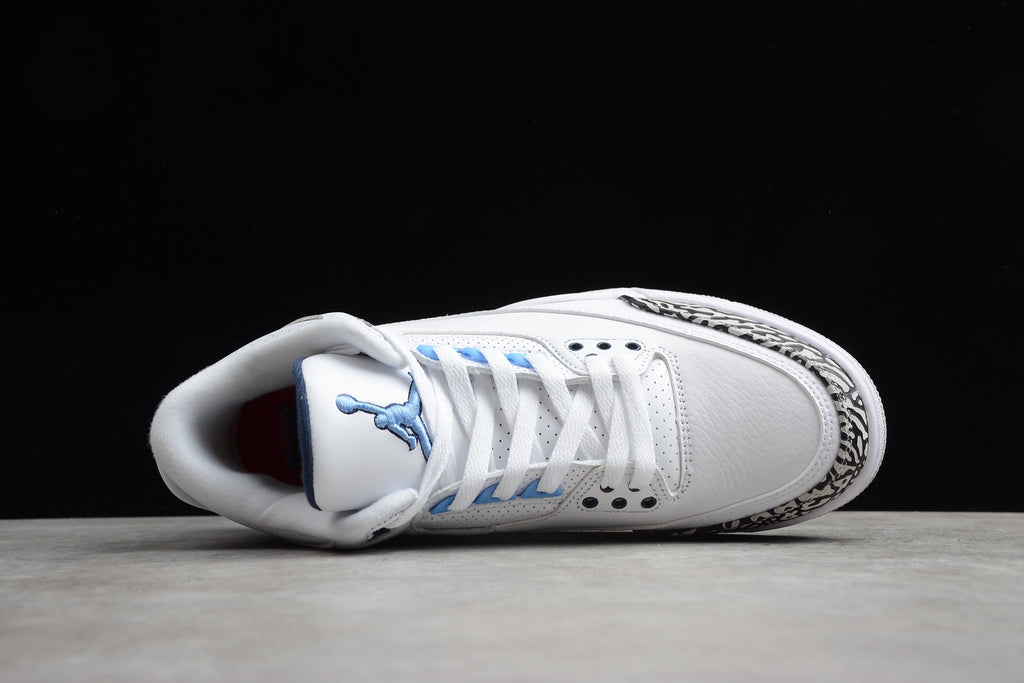 Air Jordan 3 – Blanco / Azul Claro