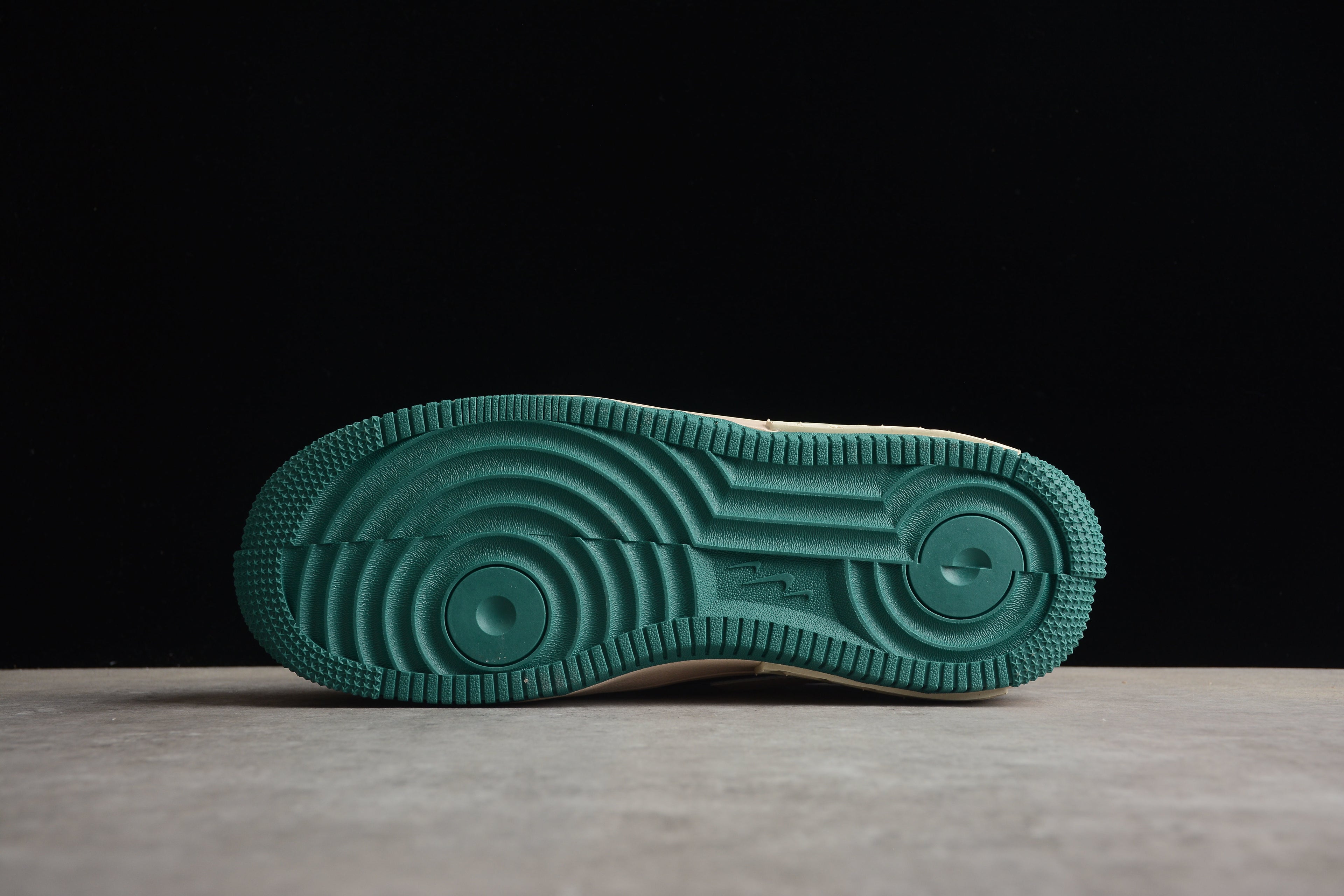 Air Force 1 – Gris / Verde / Beige