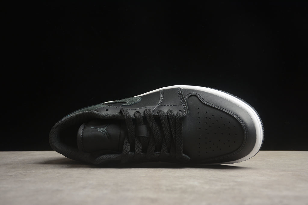 Jordan 1 Low – Negro
