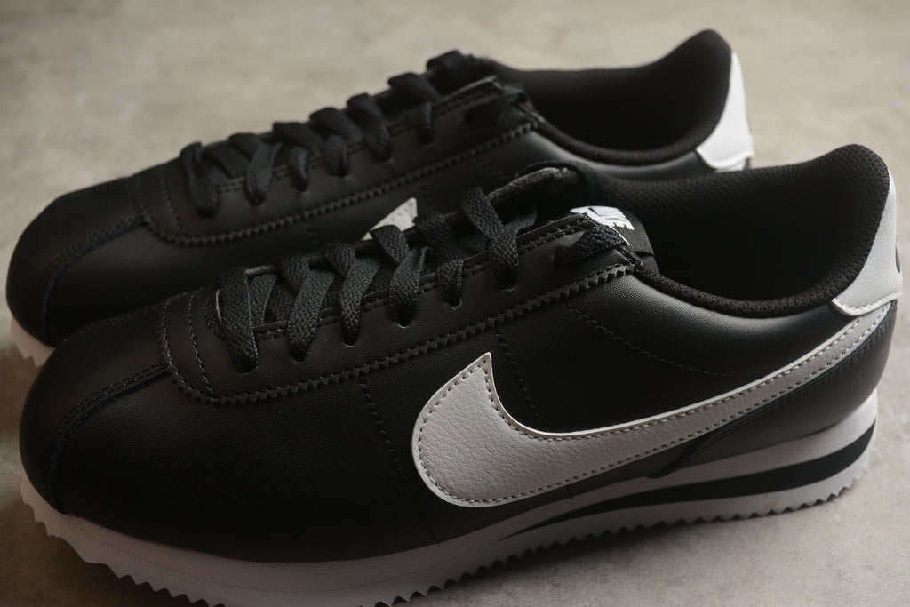 Cortez – Negro / Blanco
