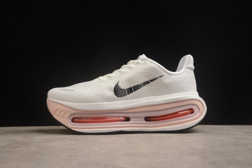 Vomero Premium – Blanco / Rosa