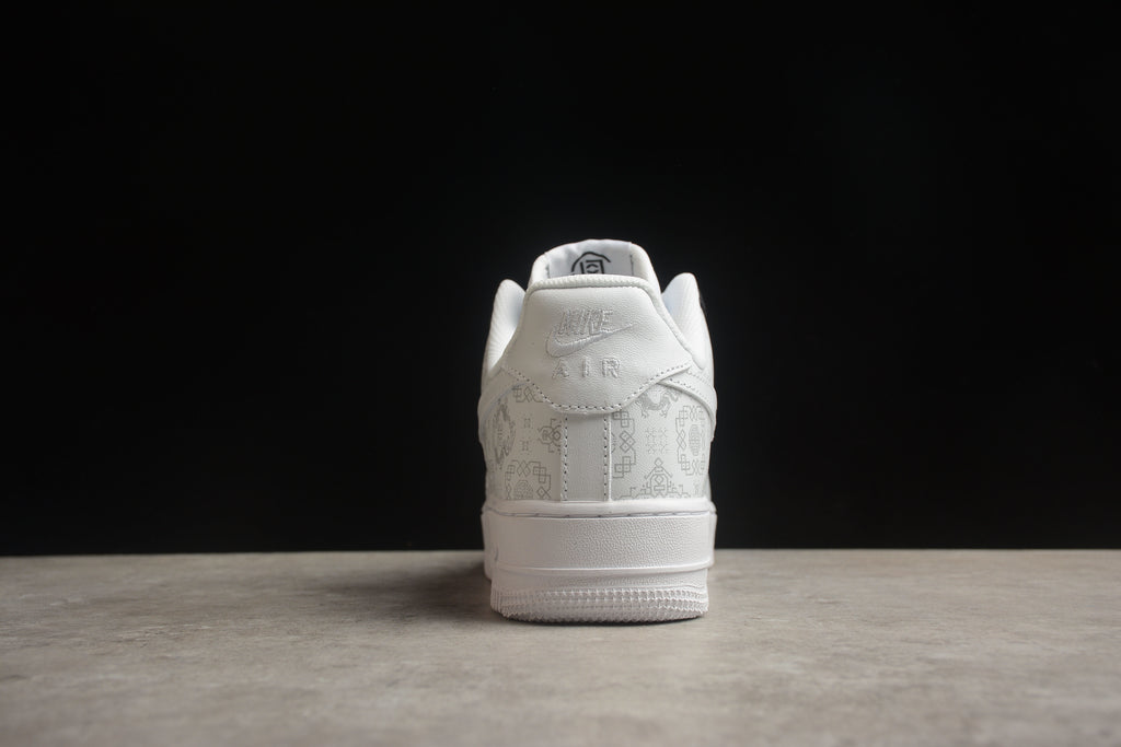 Air Force 1 Low – Blanco / Negro