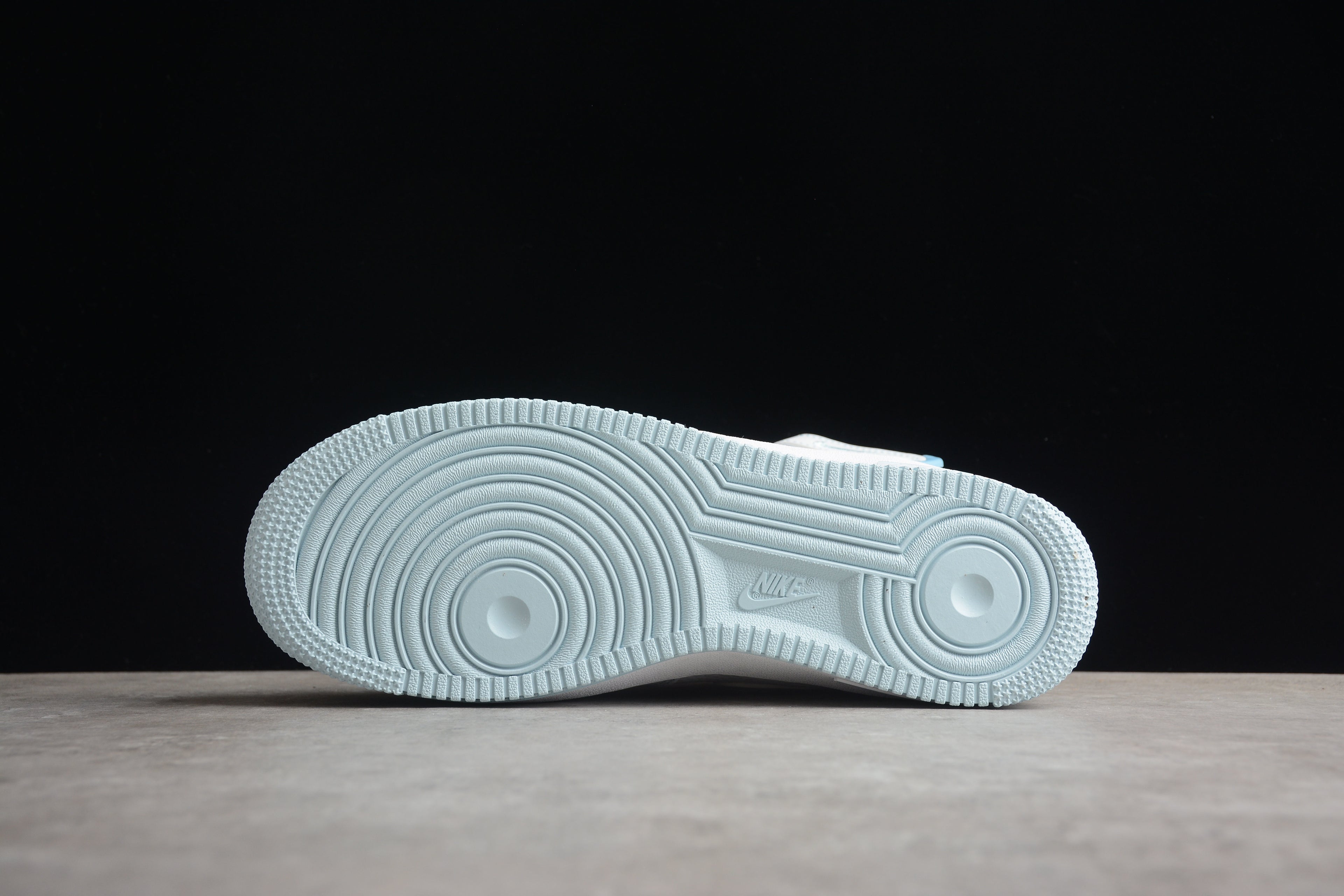 Air Force 1 High – Blanco / Azul