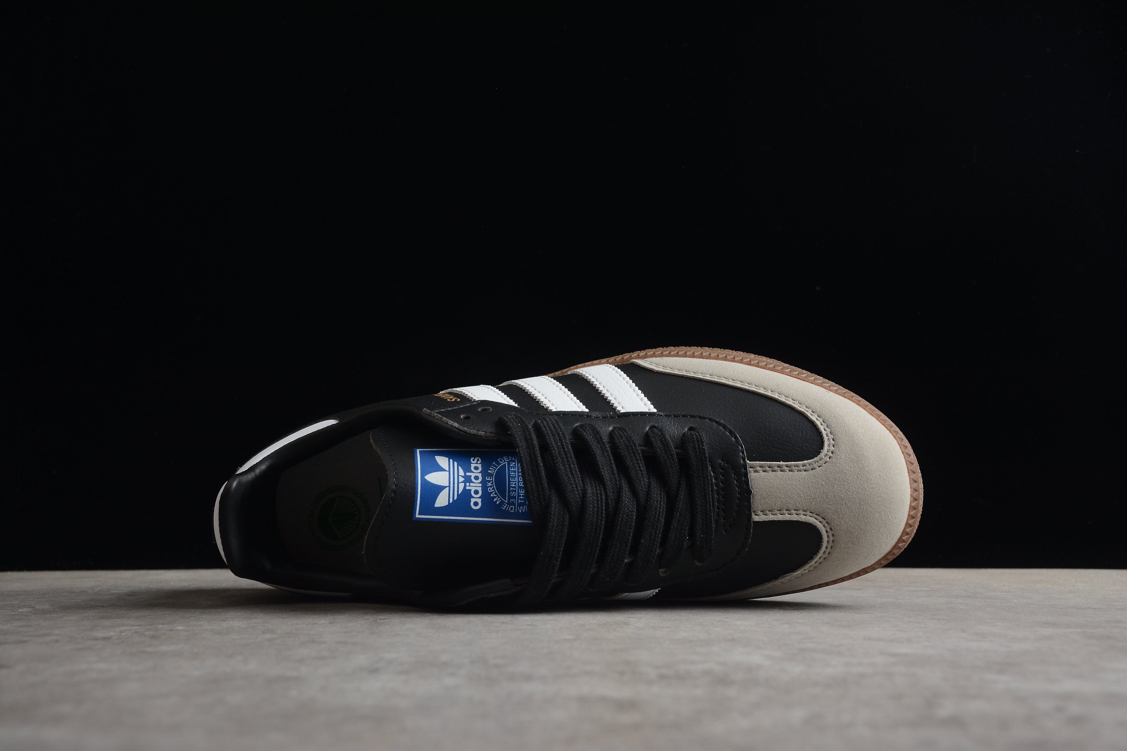 Adidas Samba – Negro / Blanco