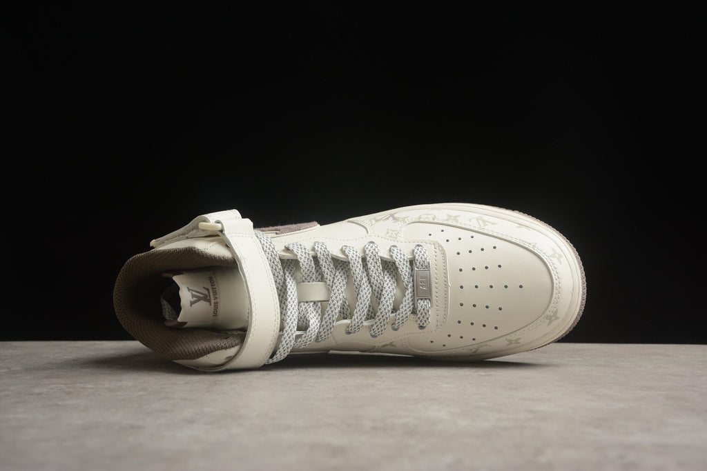 Air Force 1 High LV – Beige / Gris