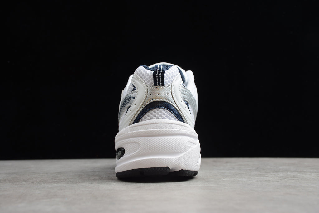 New Balance 530 – Blanco