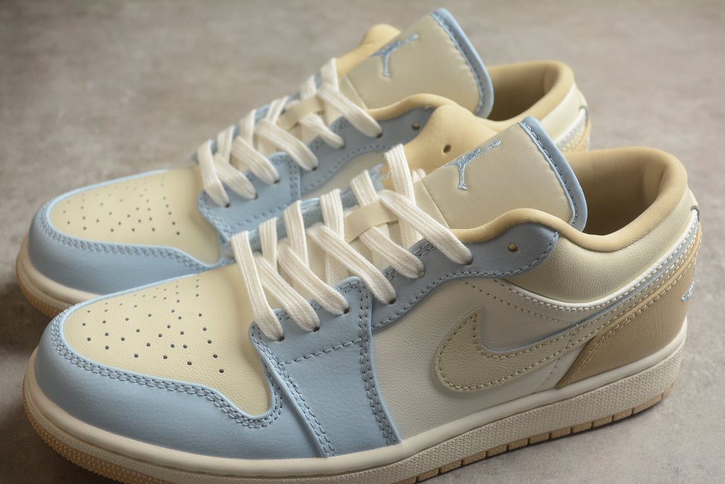 Jordan 1 Low – Beige / Azul