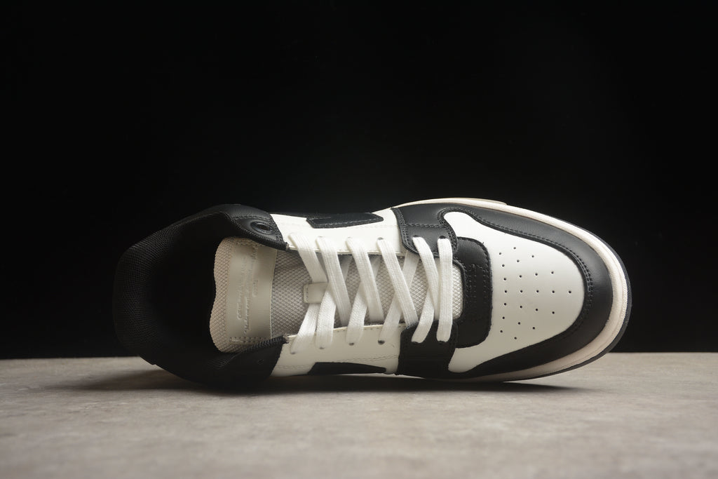Off-White – Negro / Blanco