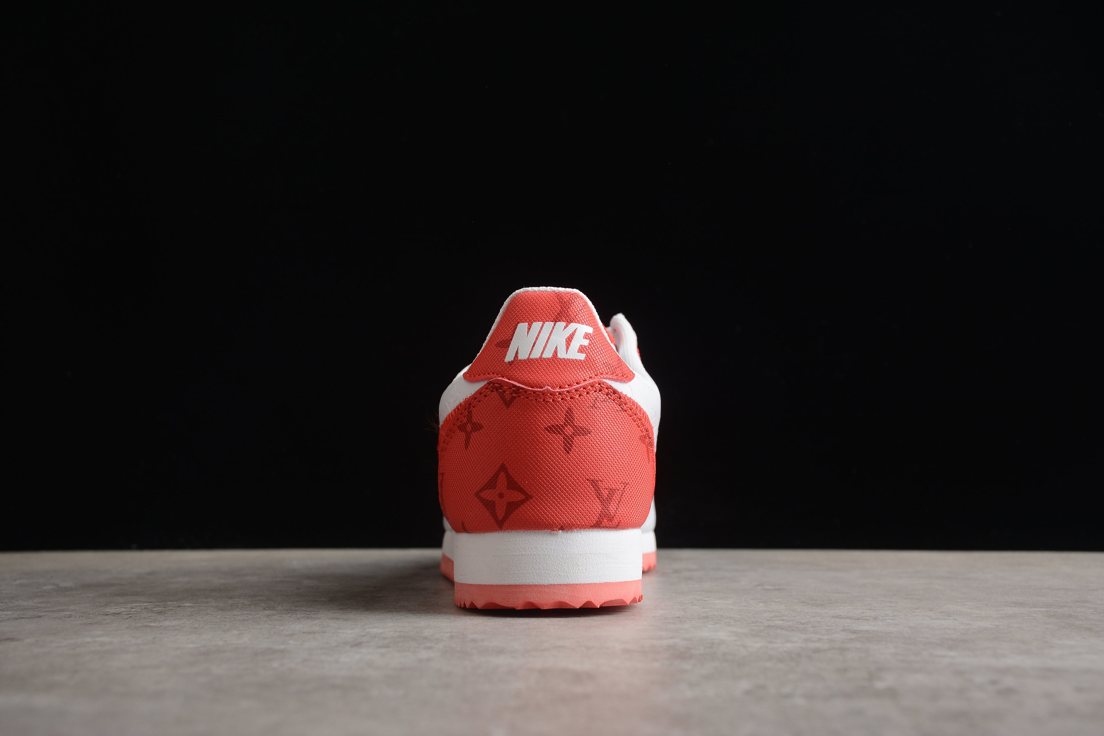 Cortez – Rojo / Blanco