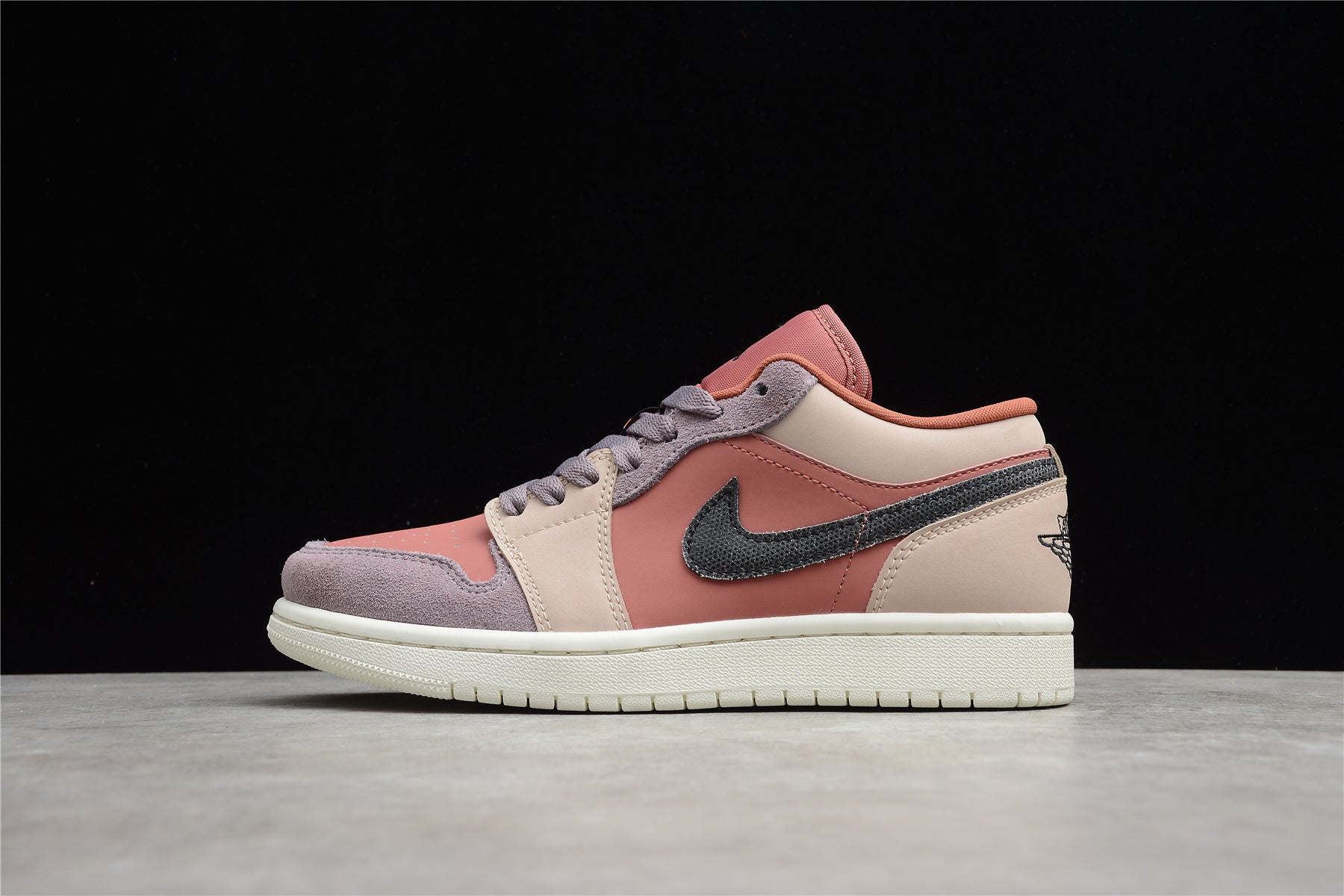 Jordan 1 Low – Tonos de Rosa