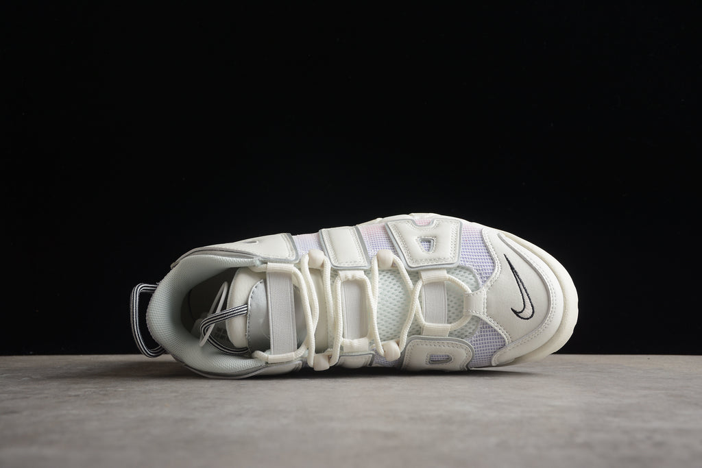 Air More Uptempo – Blanco / Rosa / Lila