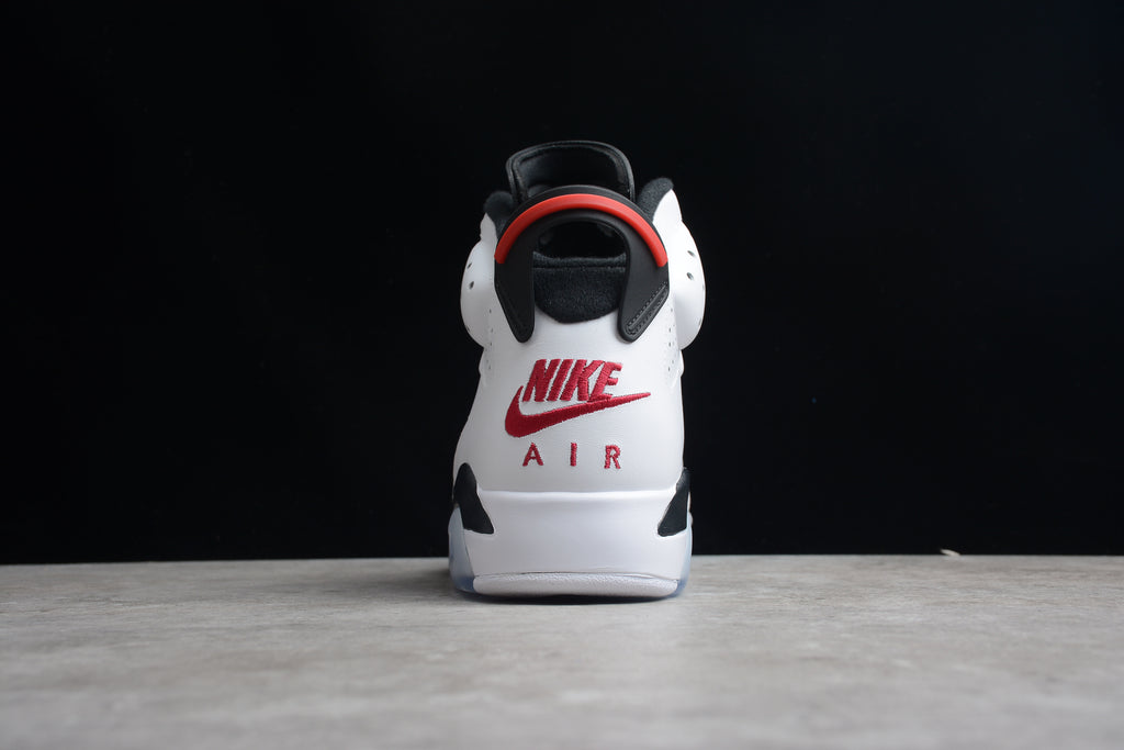 Air Jordan 6 – Blanco / Rojo