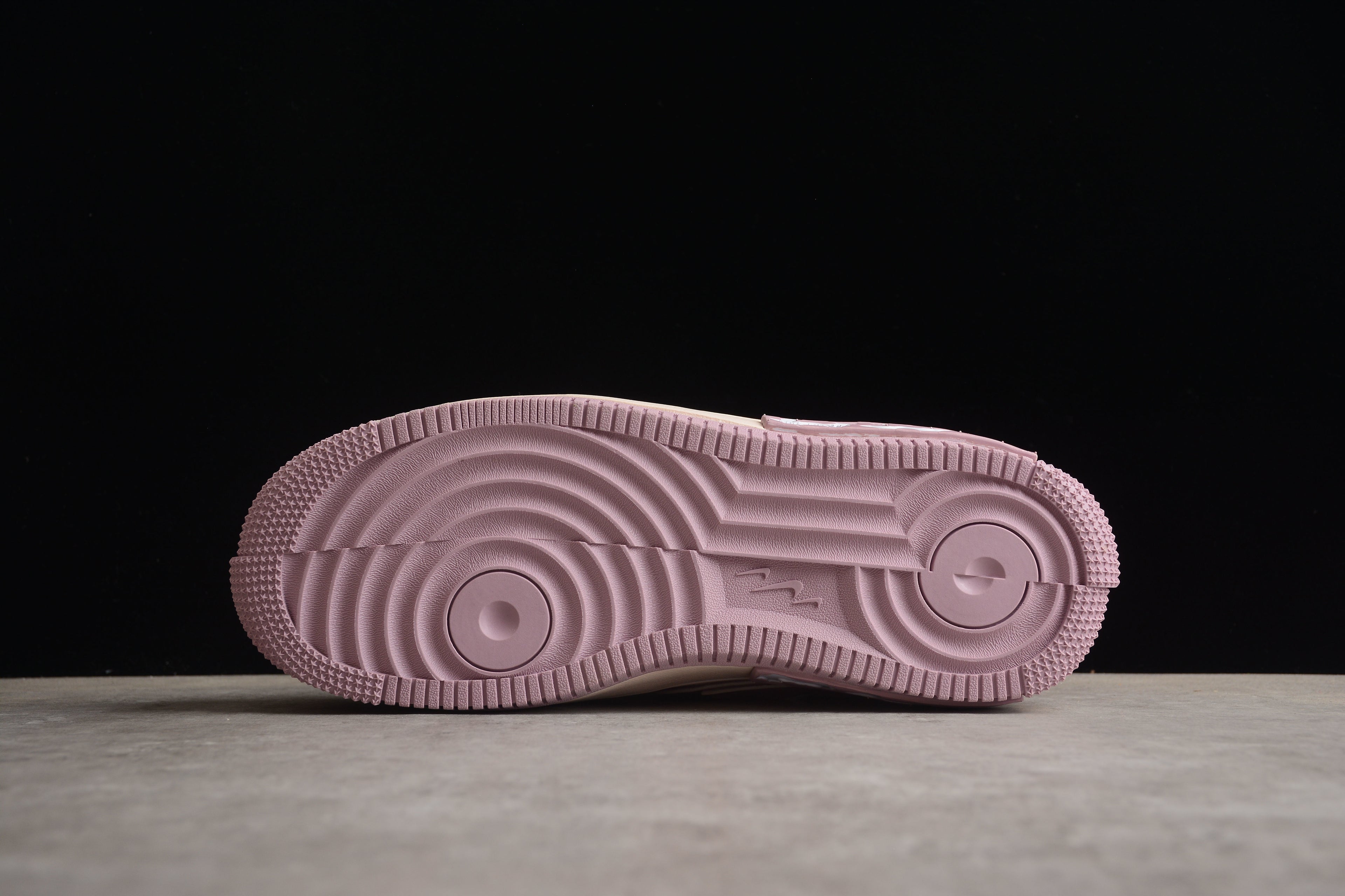 Air Force 1  – Rosa