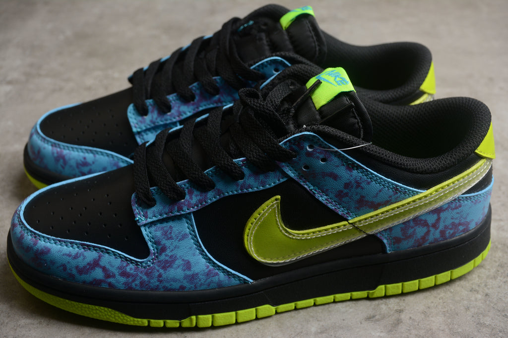 Dunk SB – Negro / Azul / Amarillo