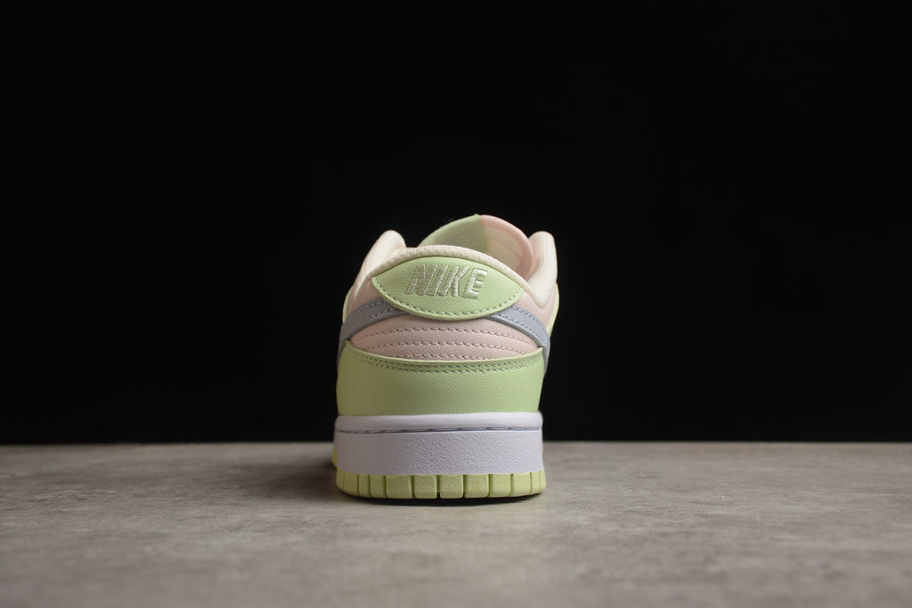 Dunk SB – Verde Claro / Rosa