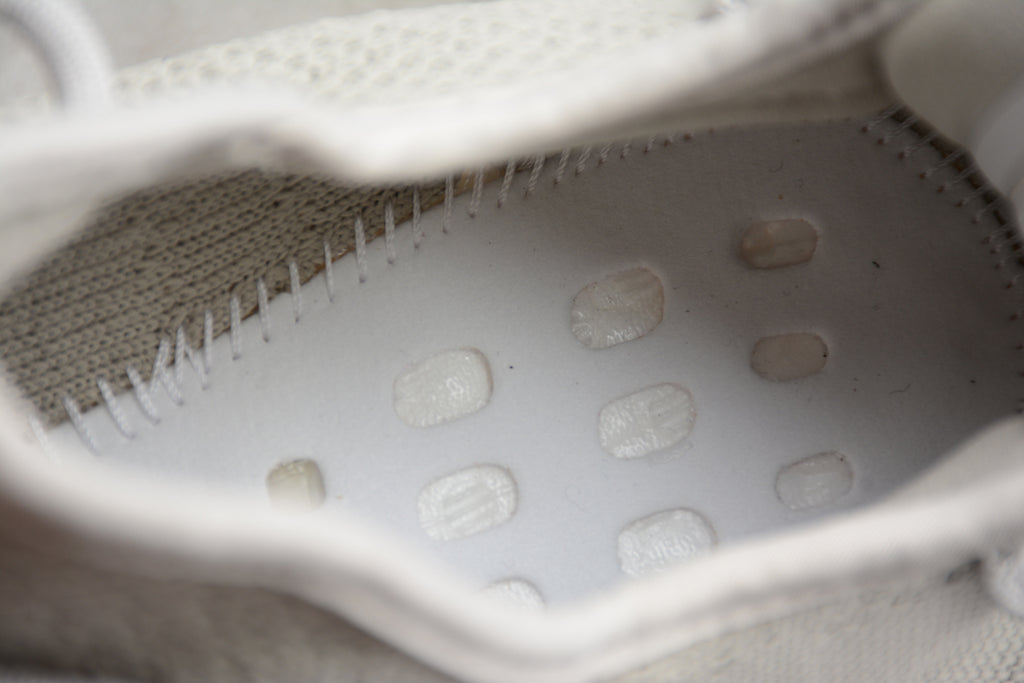 Adidas Yeezy 350 – Gris