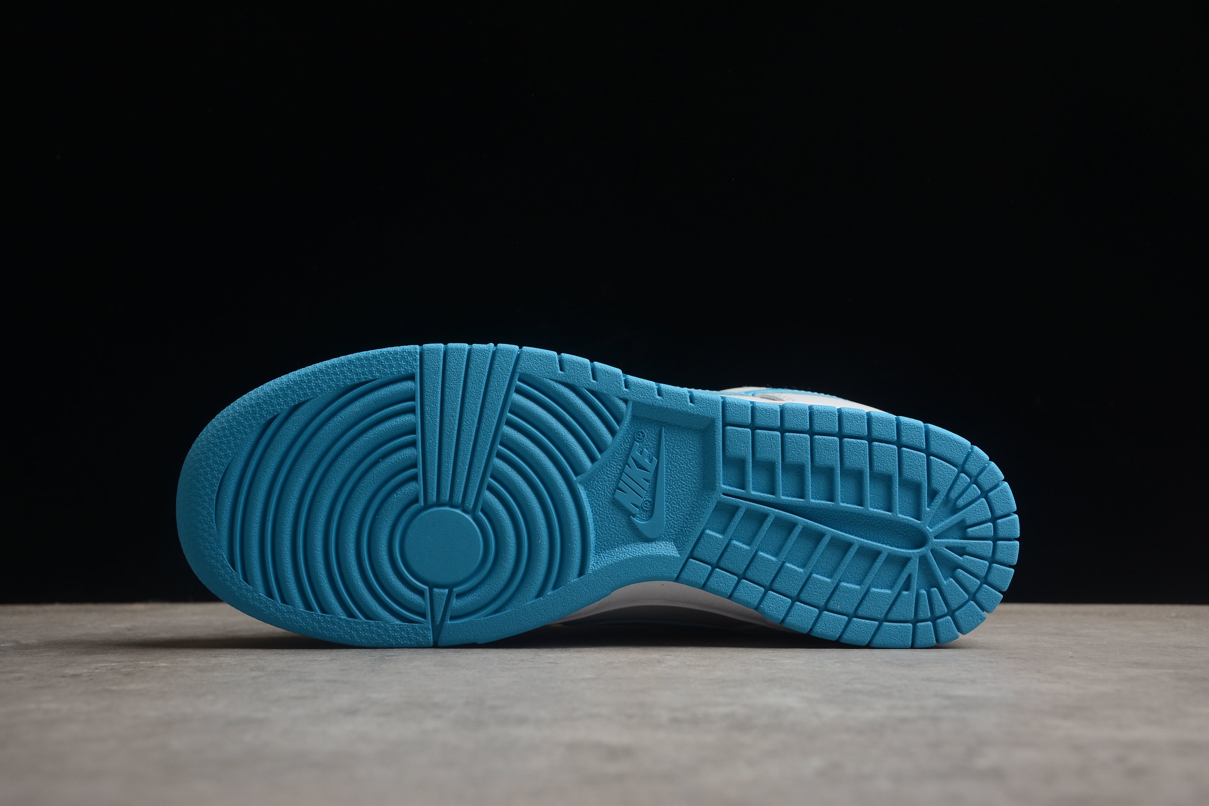 Dunk SB – Gris / Azul