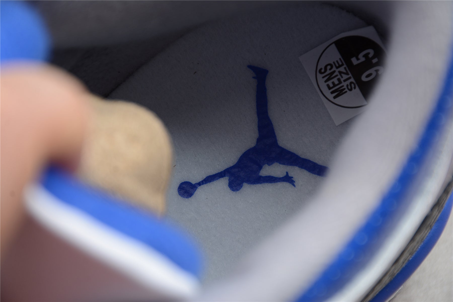 Air Jordan 3 – Blanco / Azul