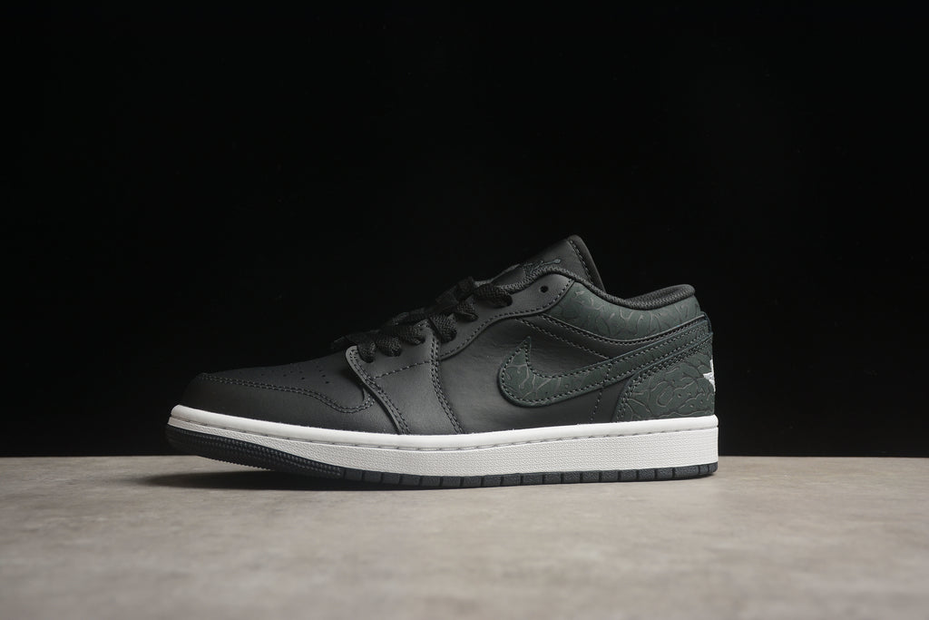 Jordan 1 Low – Negro