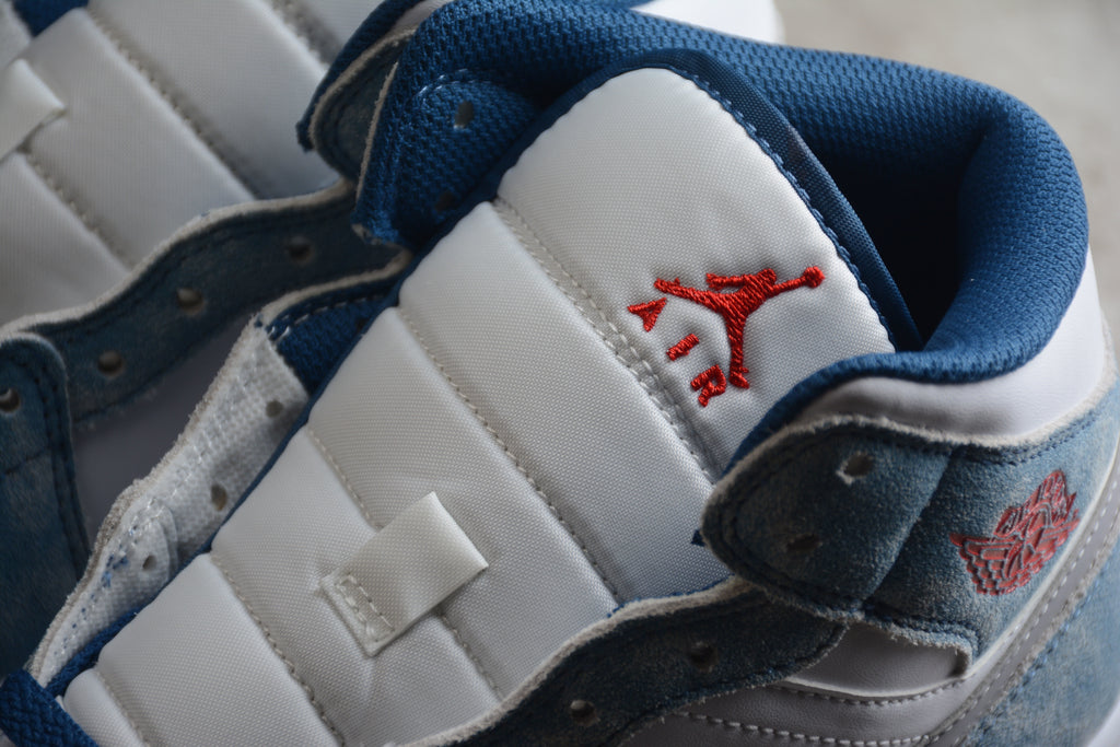 Air Jordan 1 Mid – Azul / Blanco / Gris