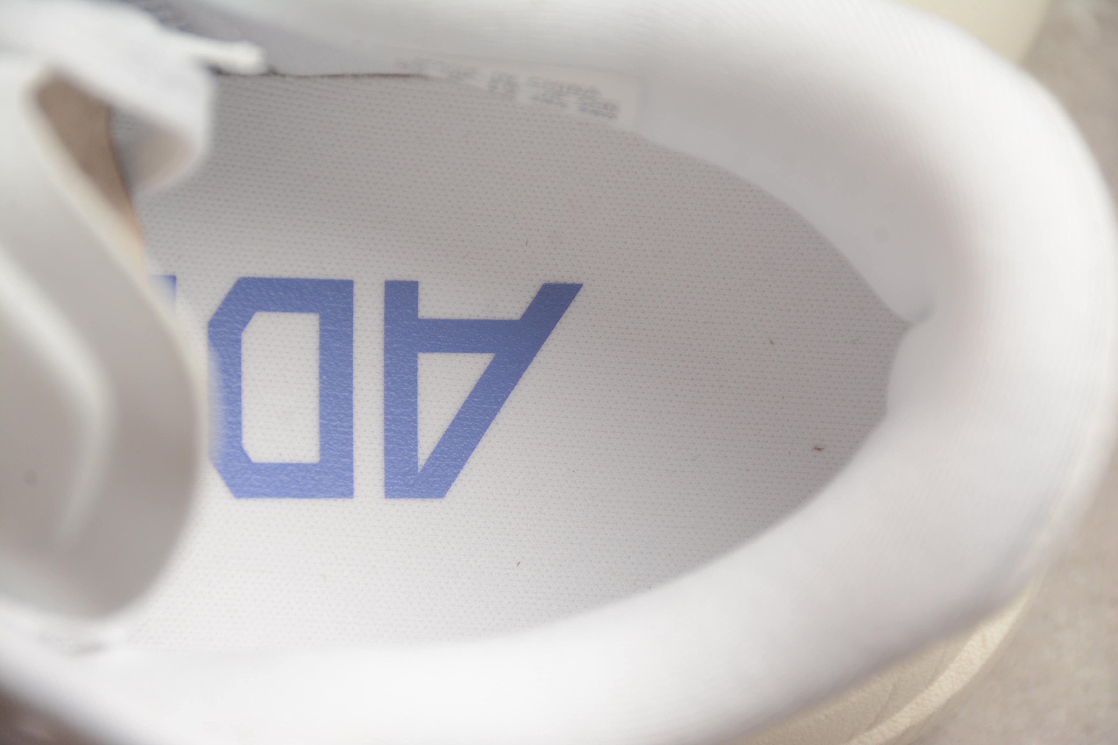 Adidas Adizero Evo SL – Blanco / Azul