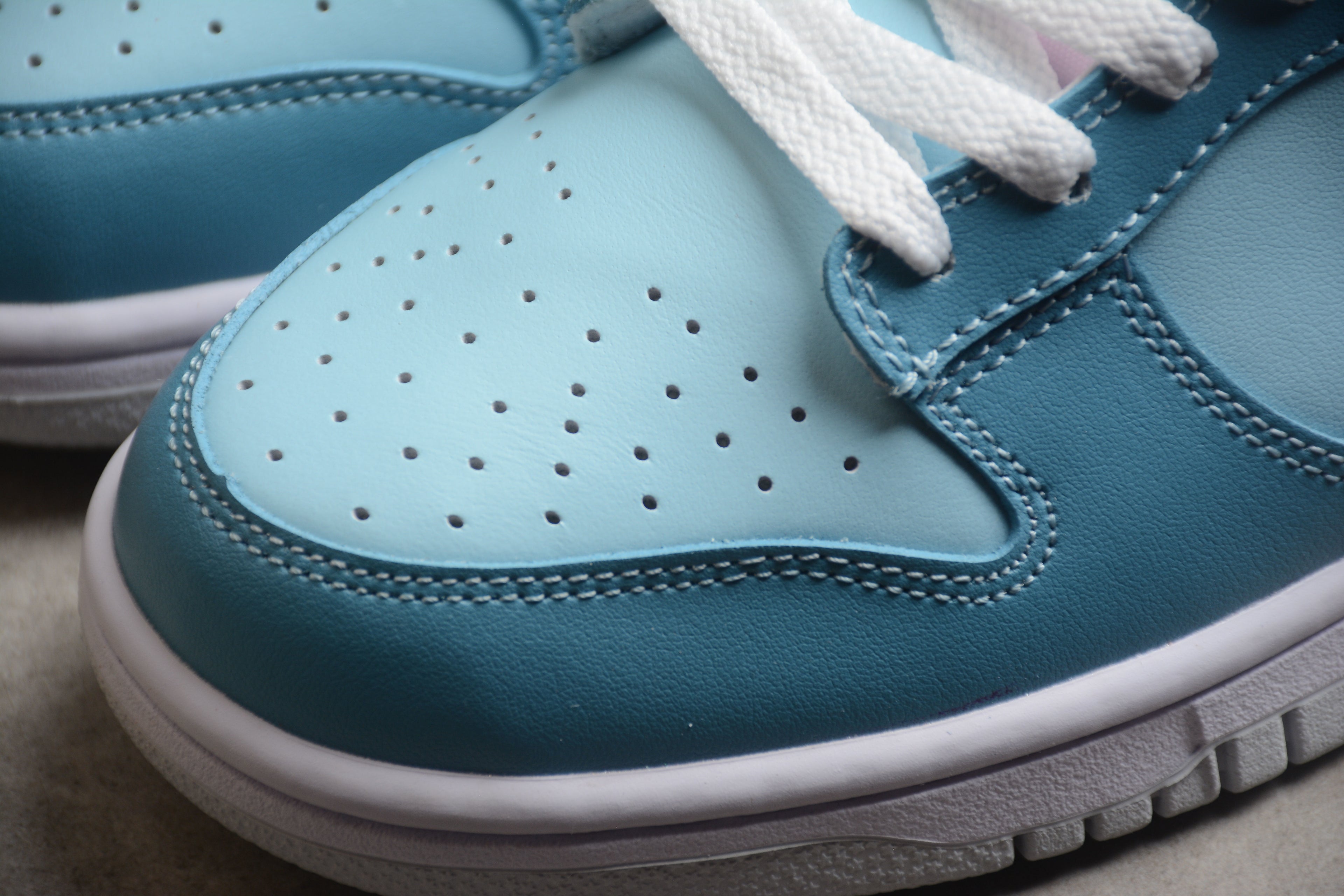 Dunk SB – Azul / Gris / Rosa
