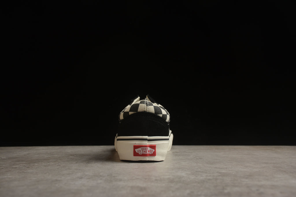 Vans Old Skool – Blanco / Negro
