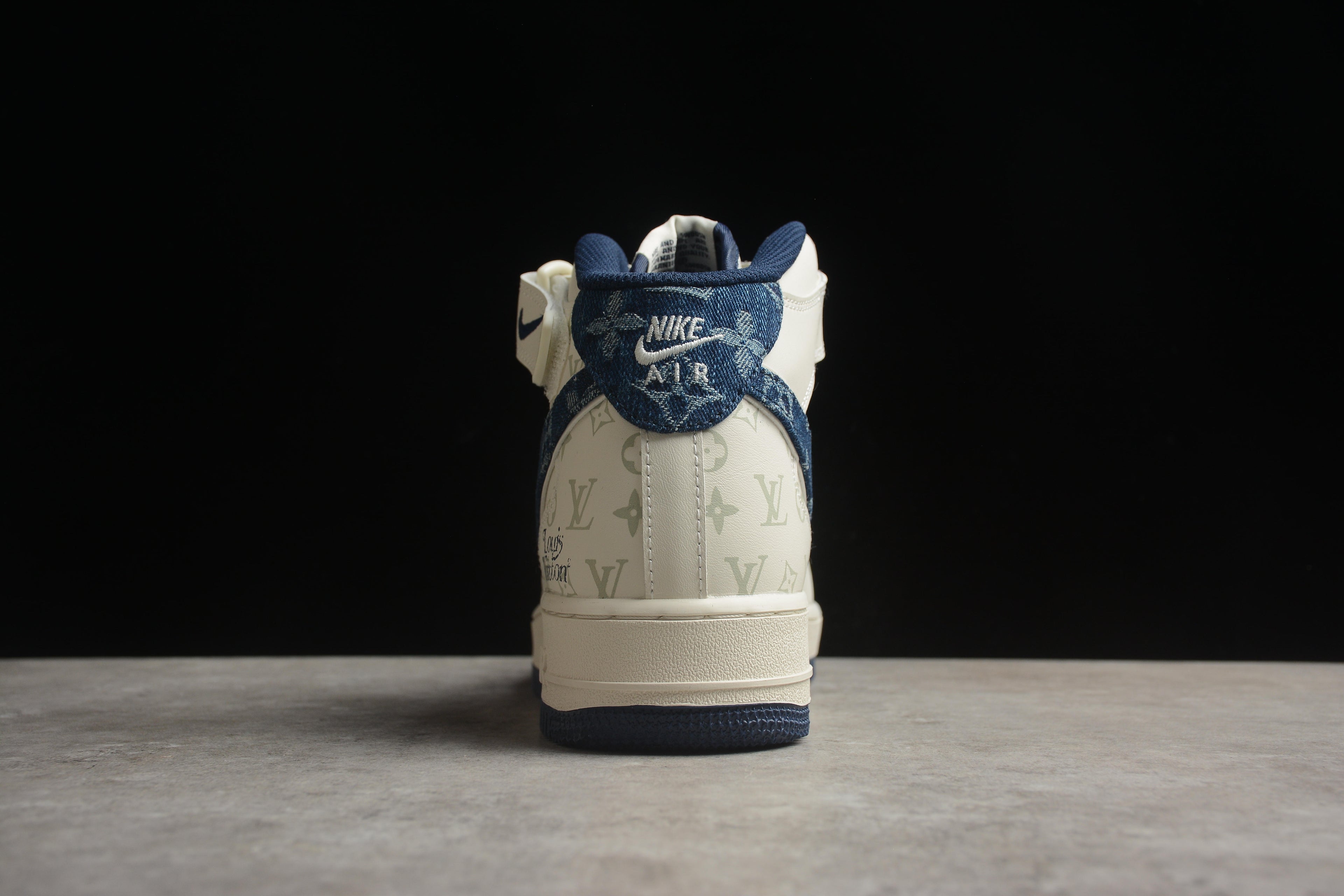 Air Force 1 High LV – Beige / Azul