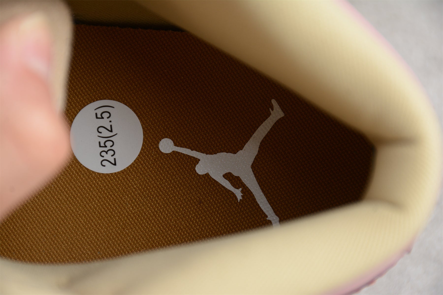 Air Jordan 1 Mid – Tonos de Rosa