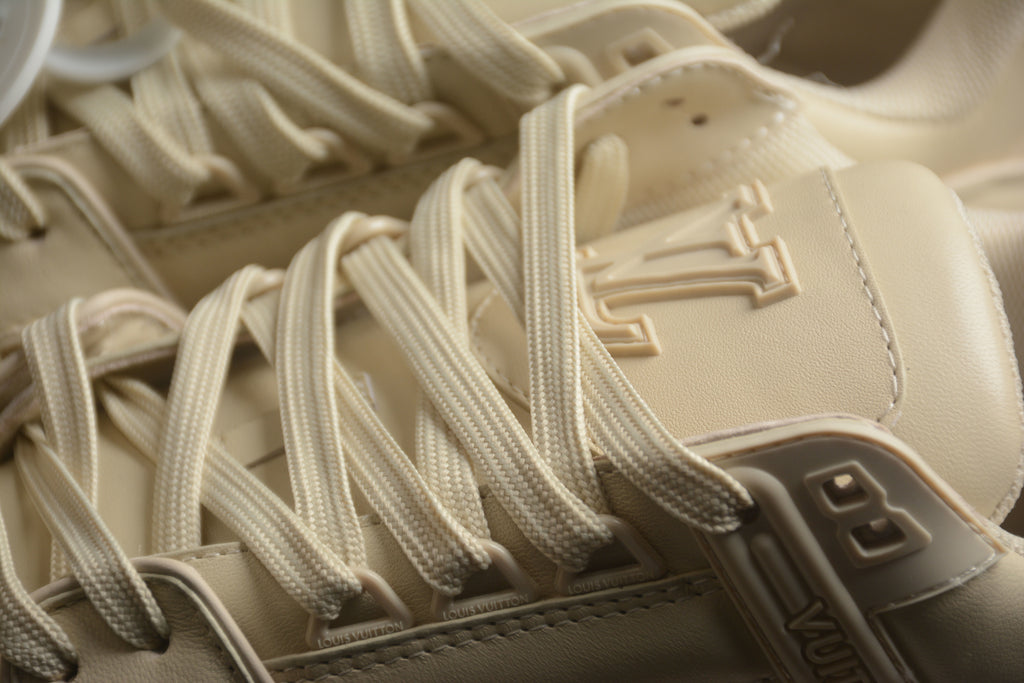 Louis Vuitton Trainer Low – Beige