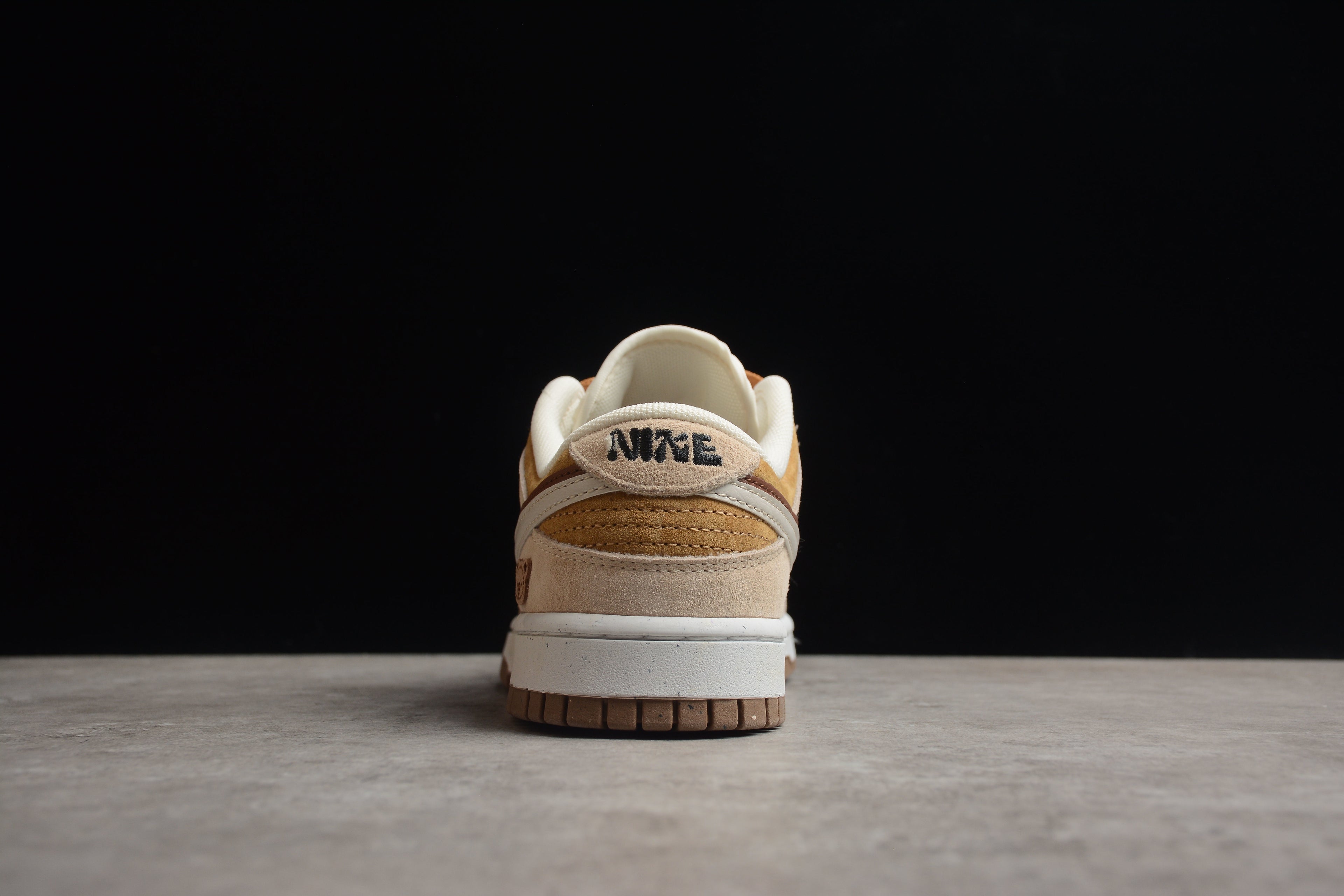 Dunk SB – Marrón / Beigie