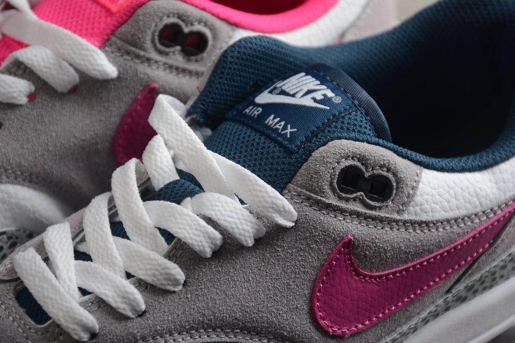Air Max 1 – Gris / Rosa