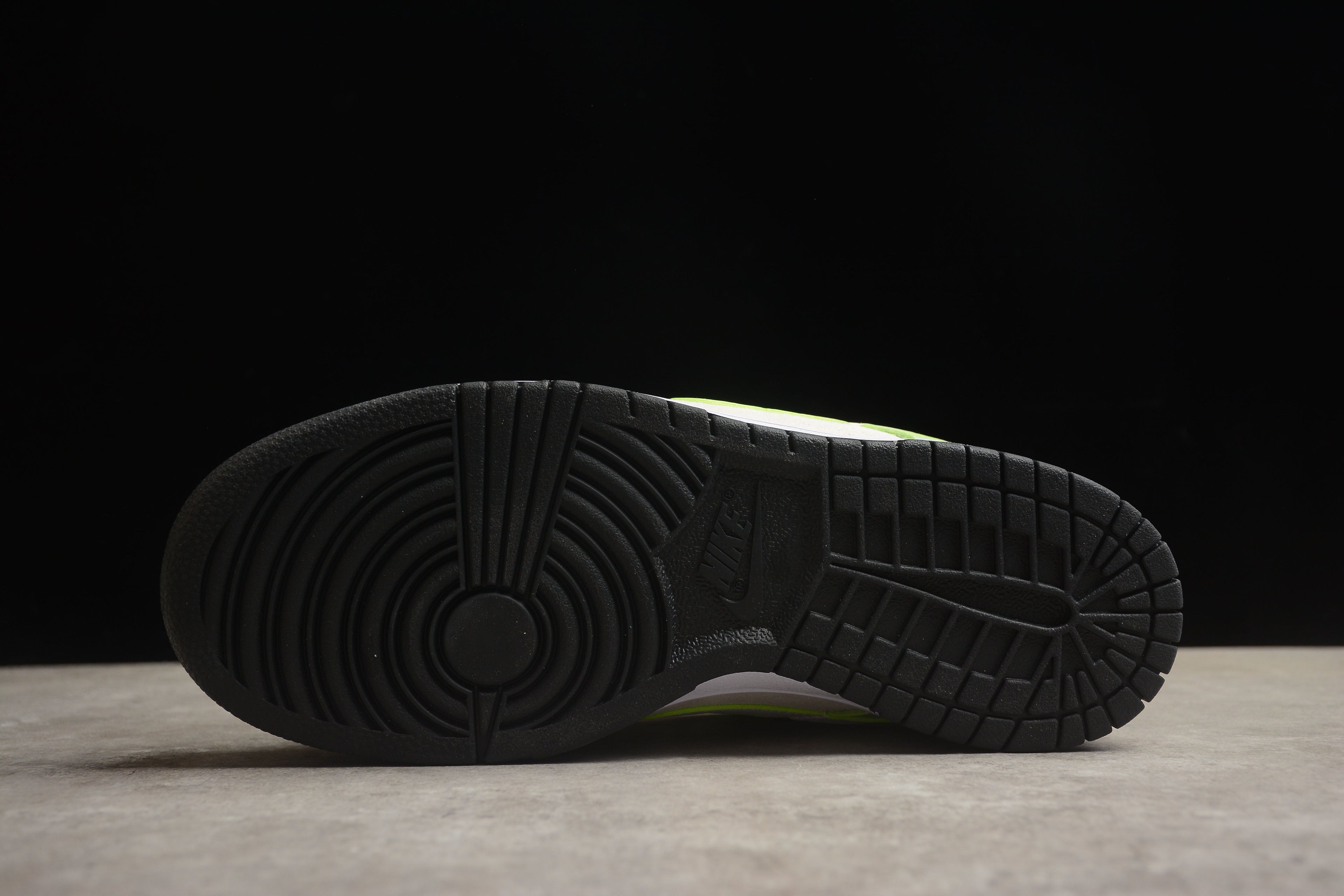 Dunk SB – Verde Claro / Beigie