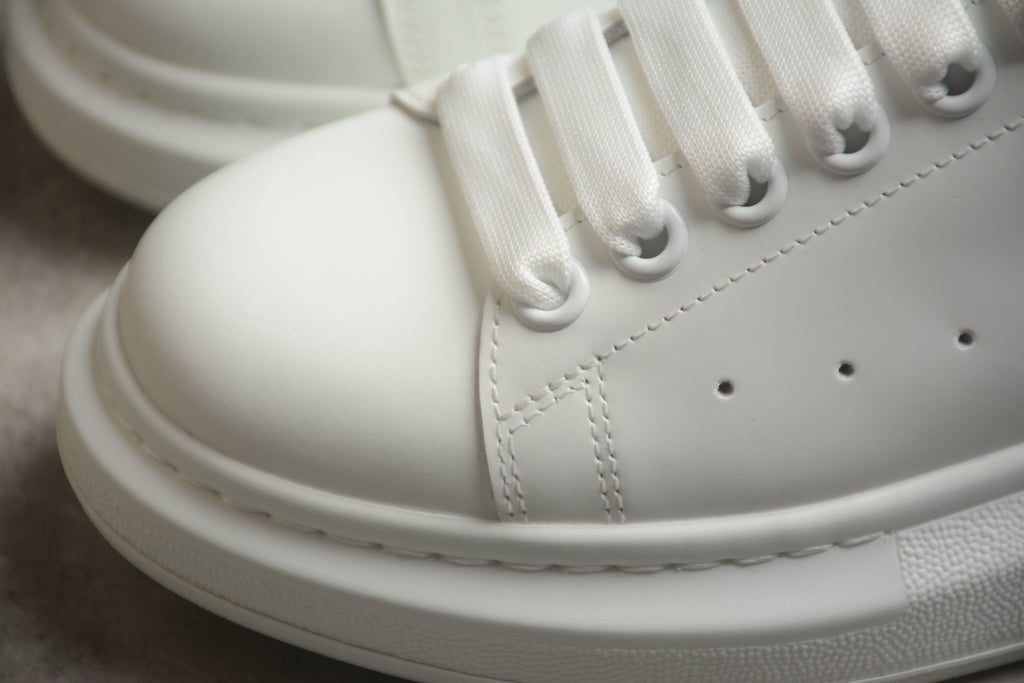 Alexander McQueen – Blanco