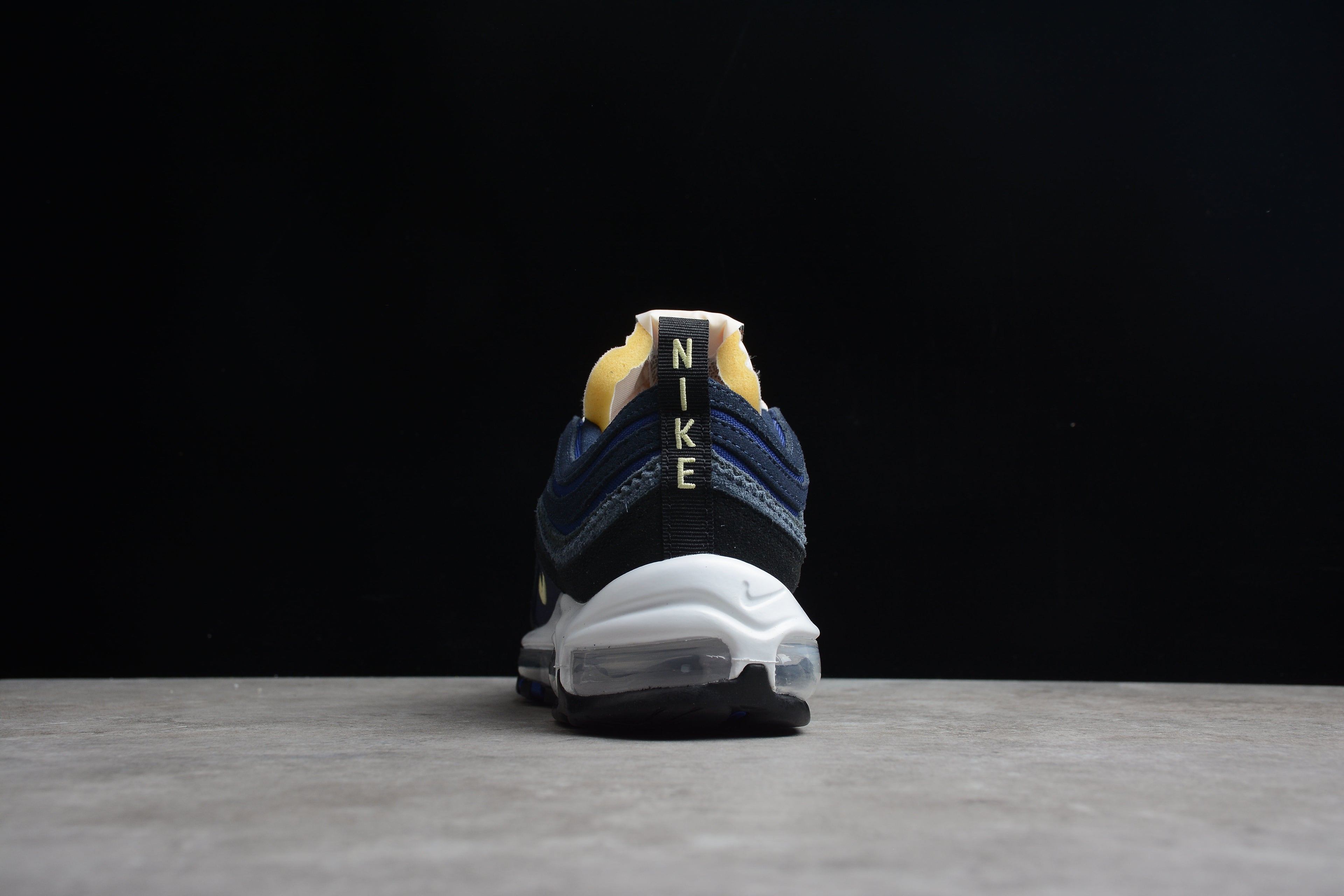 Air Max 97 – Negro / Azul Oscuro