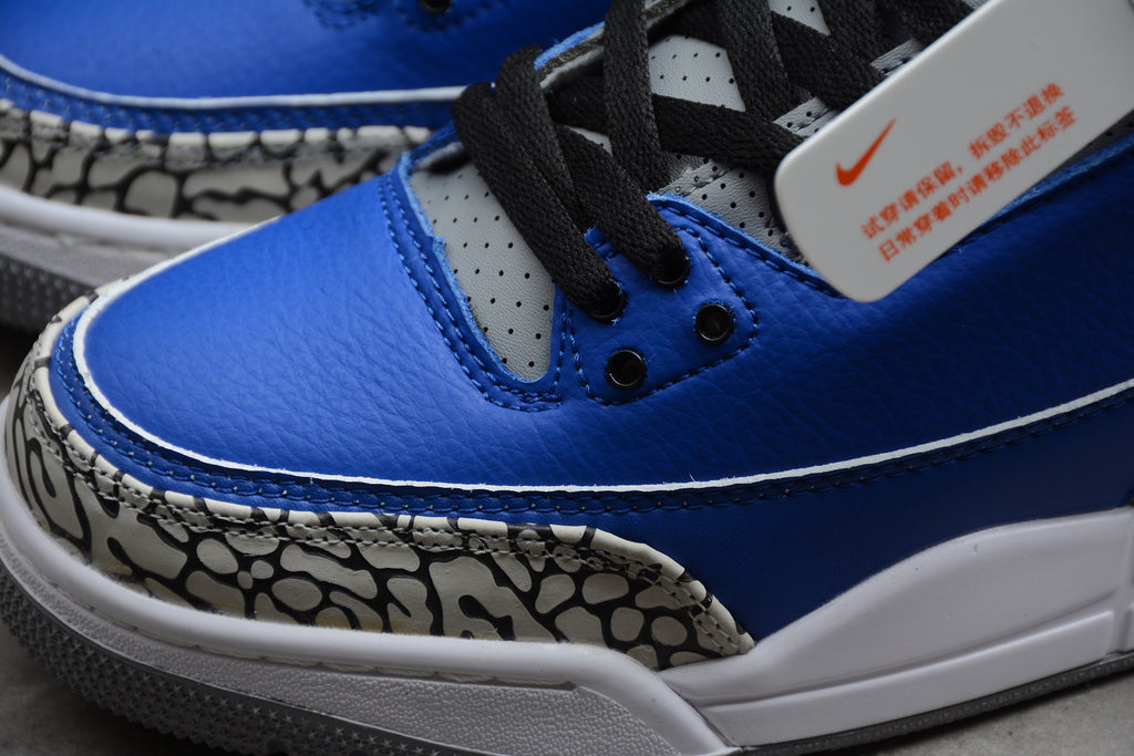 Air Jordan 3 – Azul
