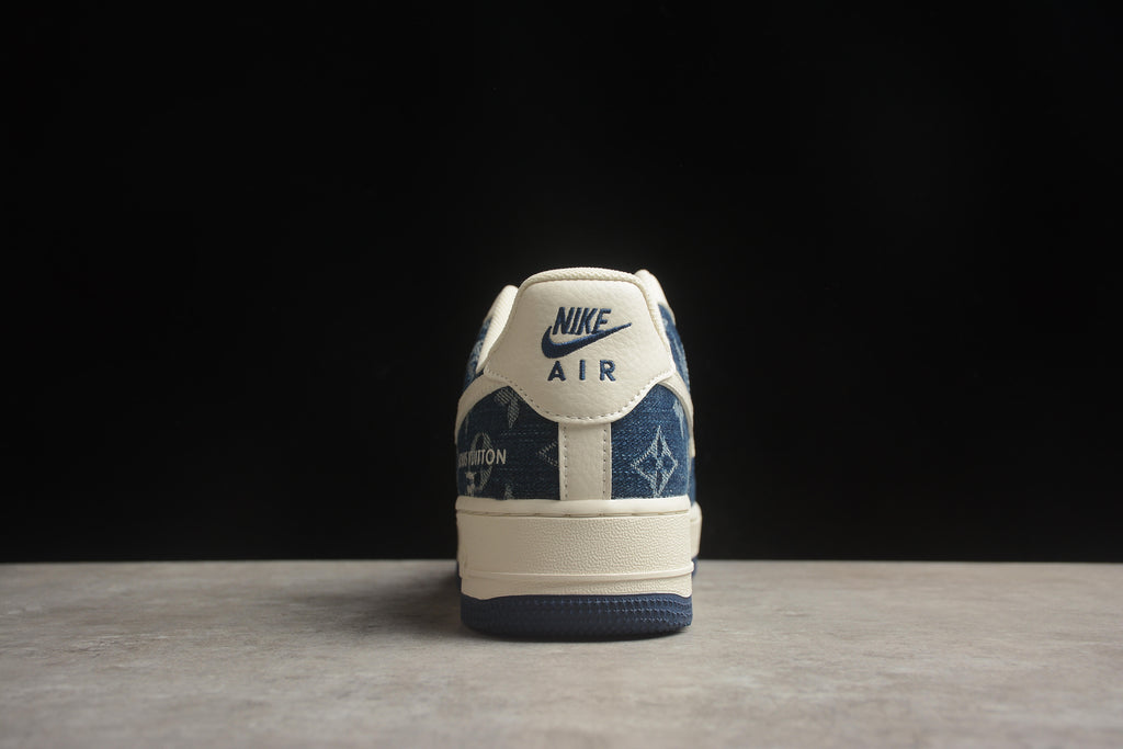 Air Force 1 Low LV – Blanco / Azul