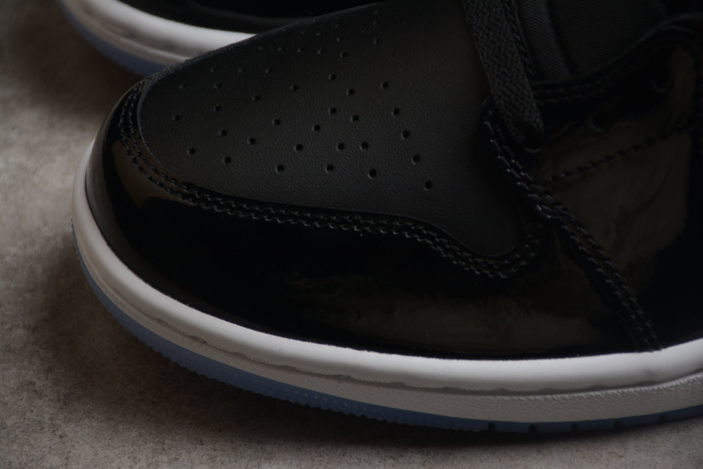 Air Jordan 1 Mid – Negro