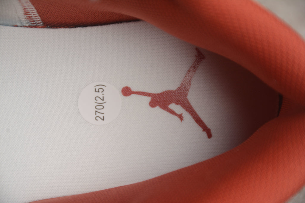 Air Jordan 1 Mid – Blanco / Rojo