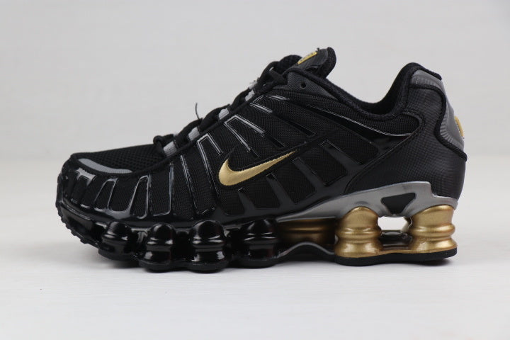 Shox TL – Negro / Dorado