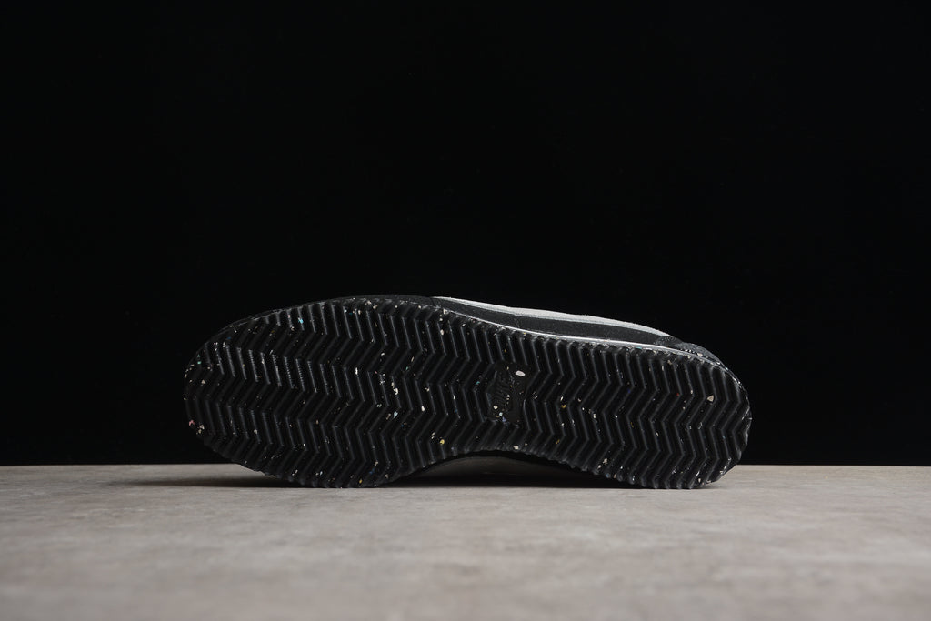 Cortez – Negro / Blanco