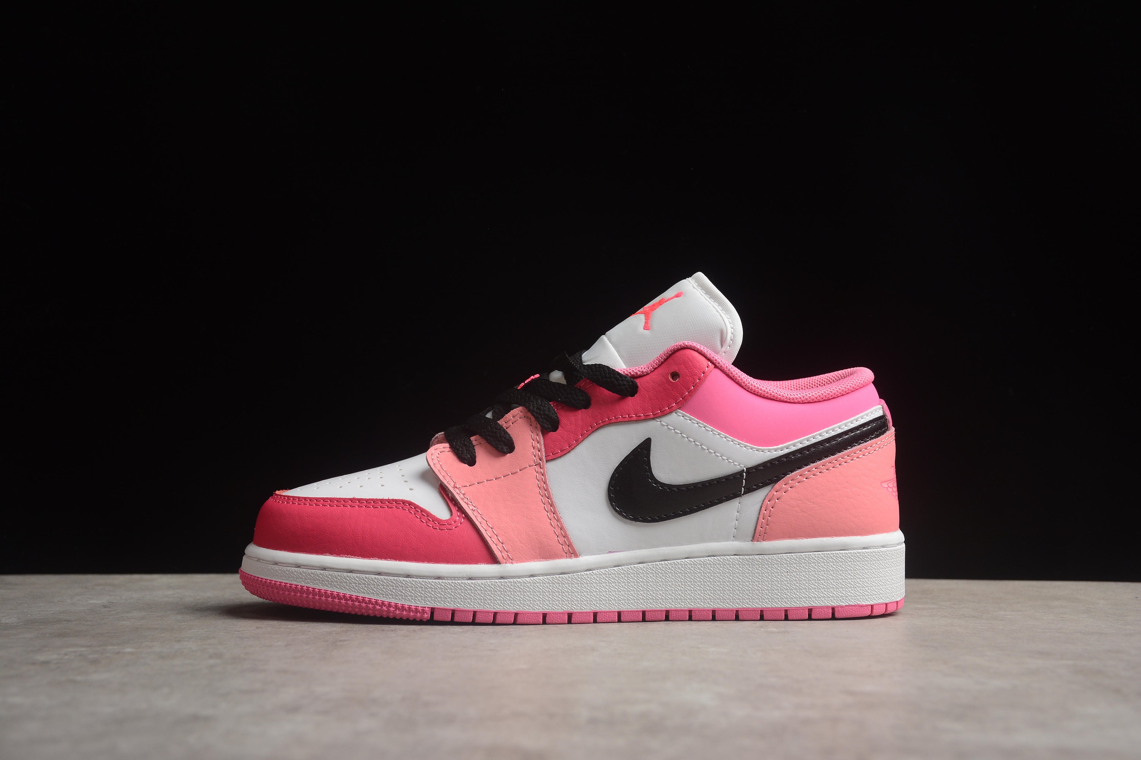 Jordan 1 Low – Rosa Claro y Oscuro / Blanco