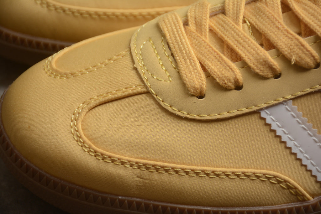 Adidas Samba – Amarillo / Blanco