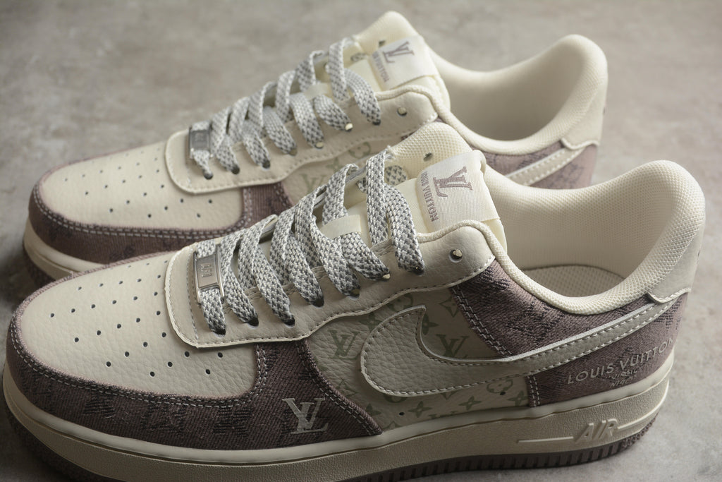 Air Force 1 Low LV – Blanco / Gris