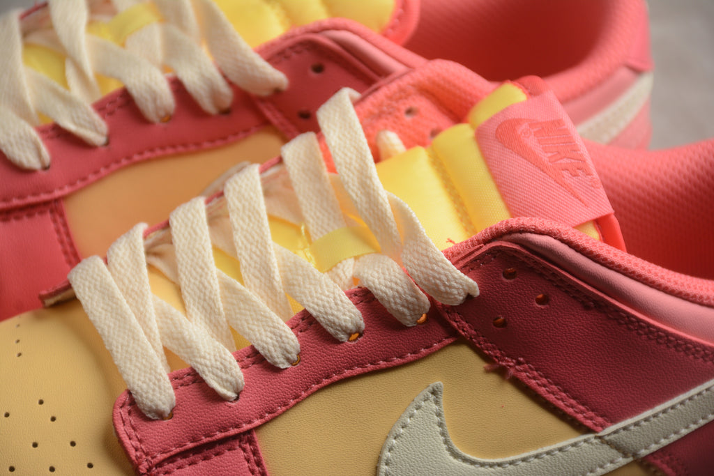 Dunk SB – Rosa / Amarillo